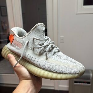 Yeezy Tail Light - legit without box